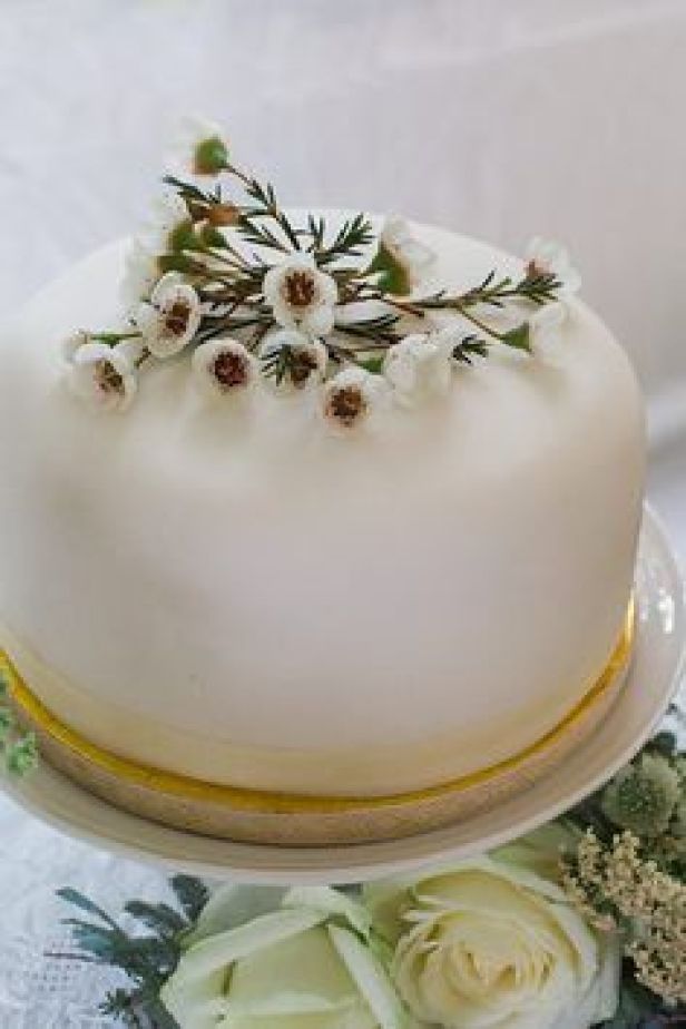 Wedding Cake, Ashburton. Aug 2015