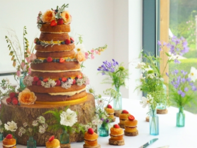 Wedding Cake, 'Kingston Estate', Staverton. July 2016